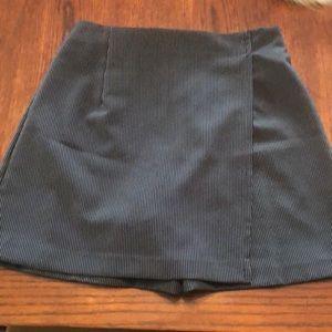 Pinstripe Black White Skort Size 11